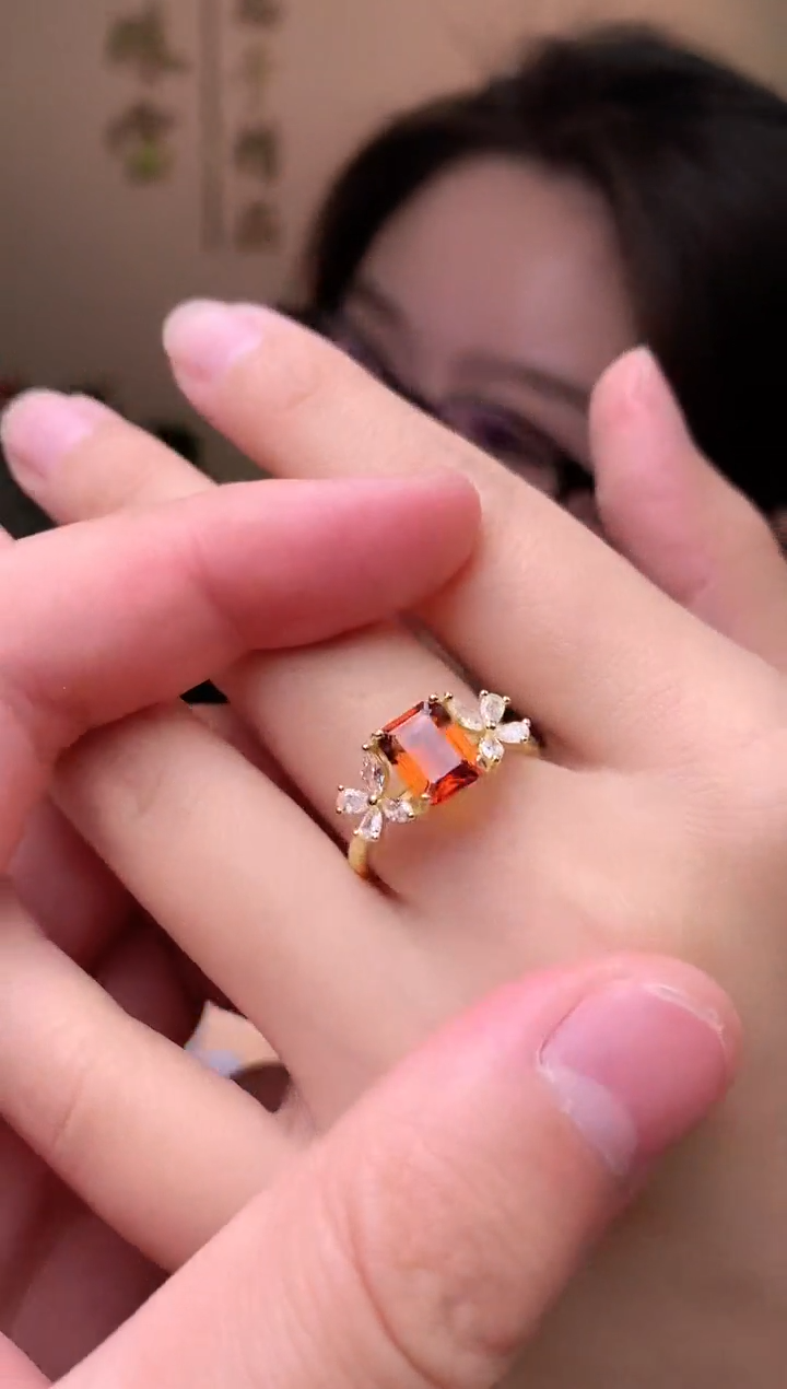 【闪购商品】石榴石戒指银S925镶嵌戒指