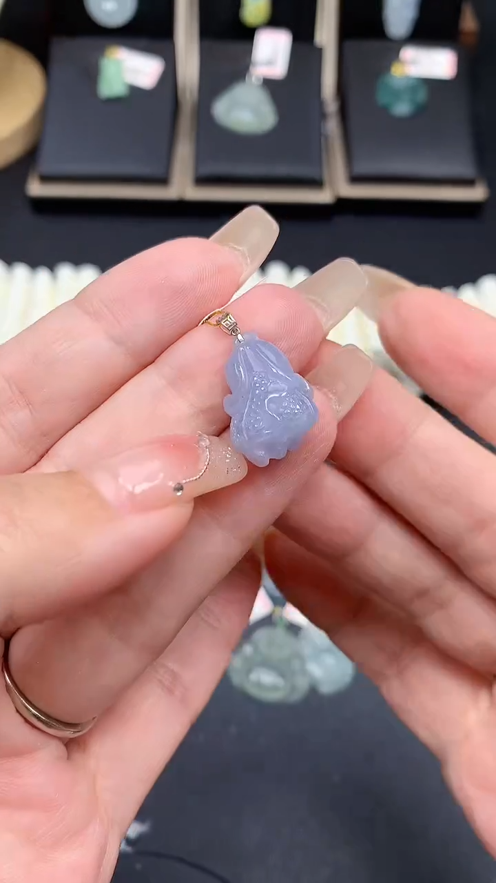 【闪购商品】翡翠吊坠(不含链)18K金镶嵌MS141644