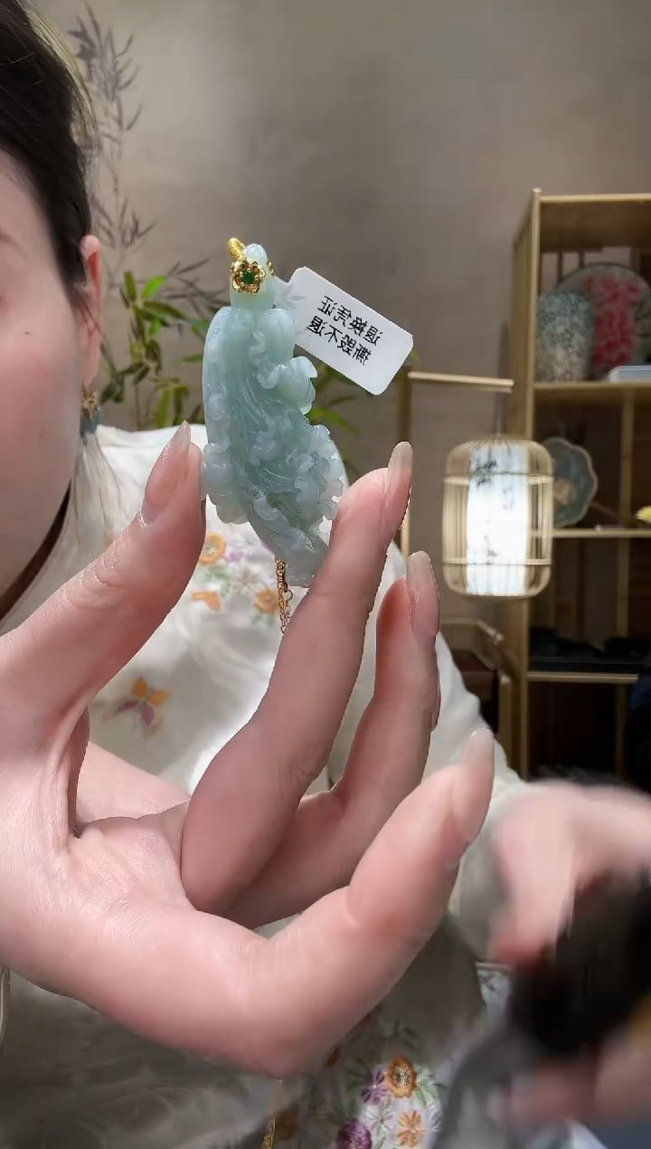 【闪购商品】翡翠颈饰未镶嵌吊坠