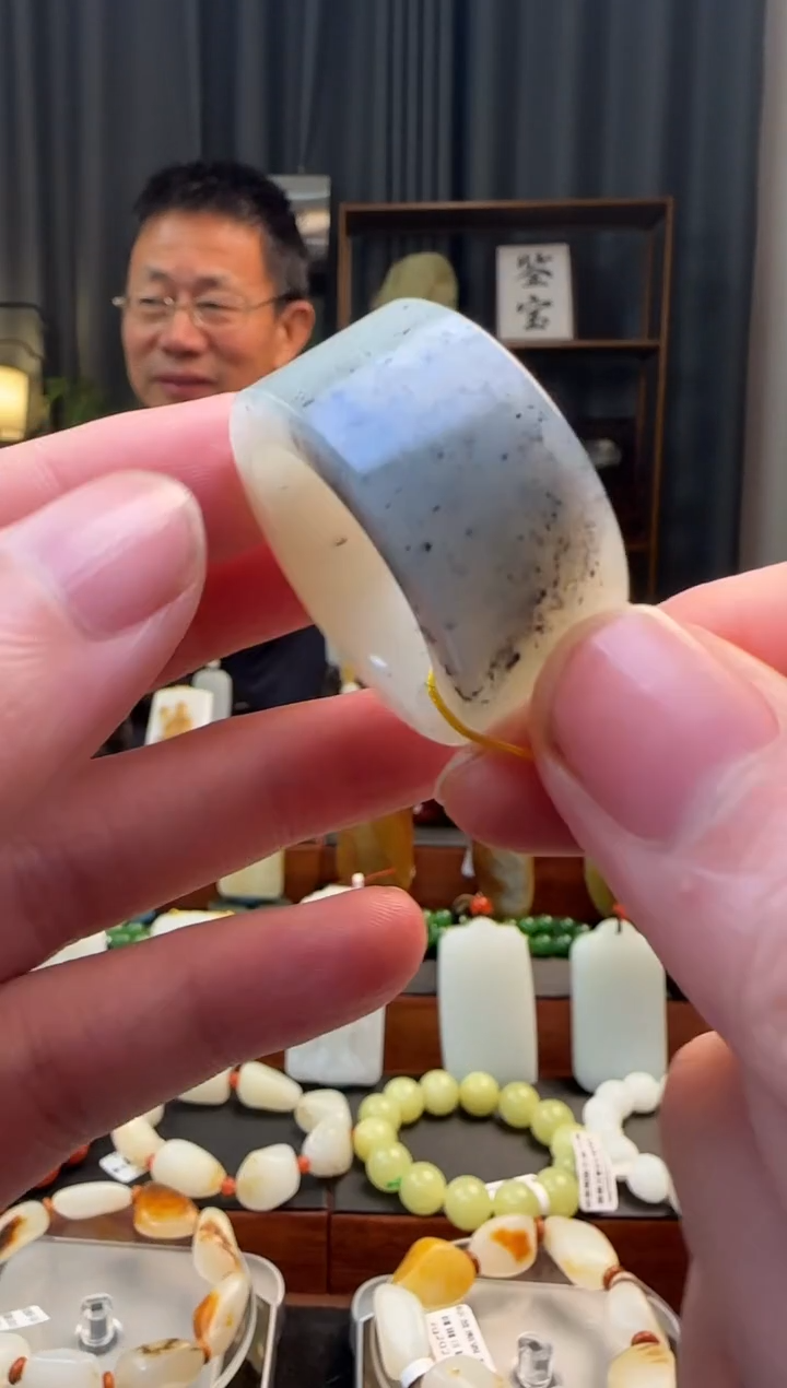 吊坠(不含链)未镶嵌和田玉扳指22+