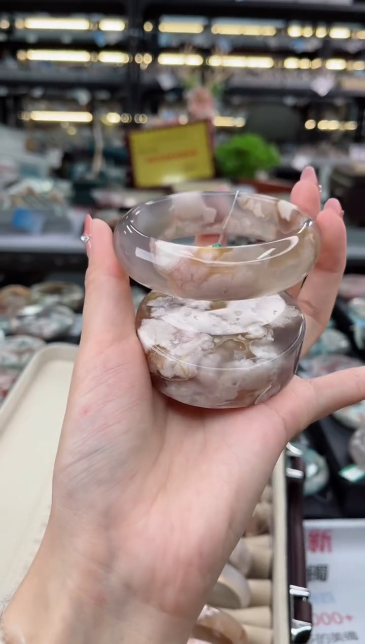 【闪购商品】石英质玉手镯未镶嵌60圈口（赠品镯心）3541566