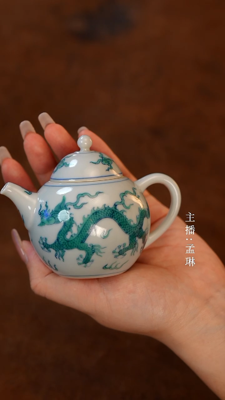 手工瓷器，每只不同