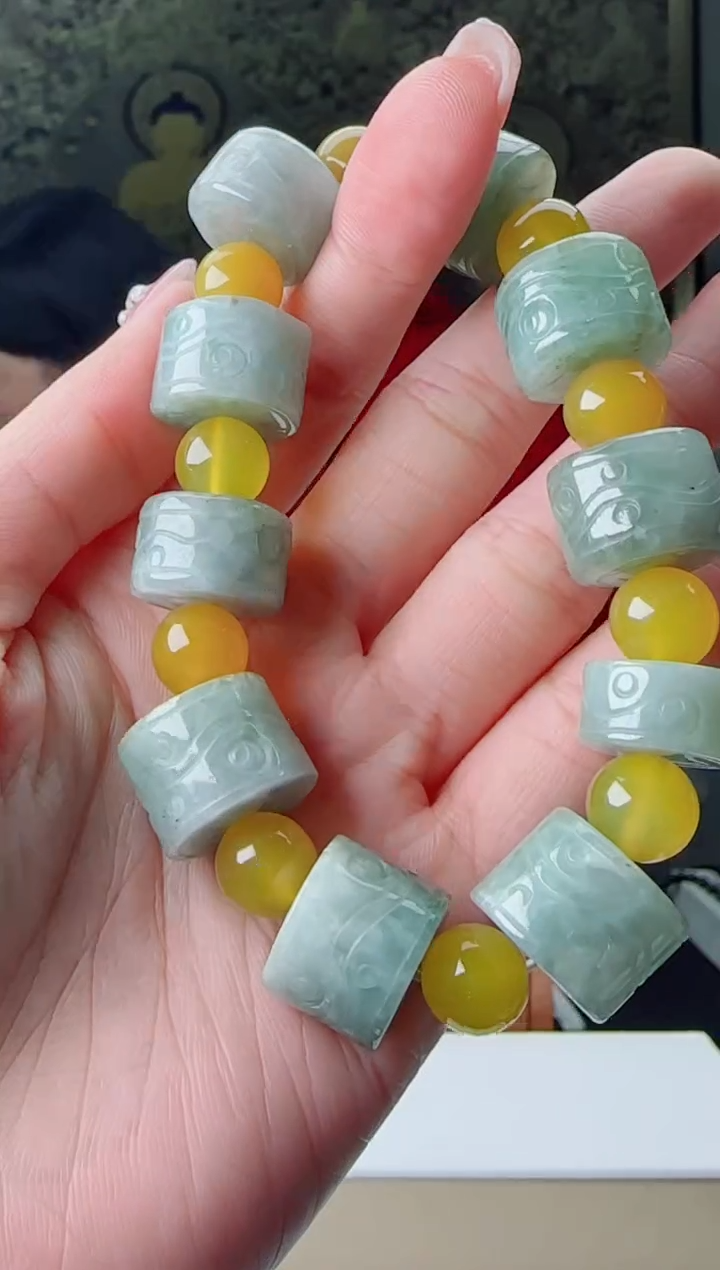 【闪购商品】翡翠颈饰未镶嵌111111111