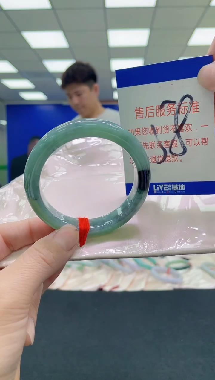 未镶嵌手镯翡翠AAAAAAAAAA
