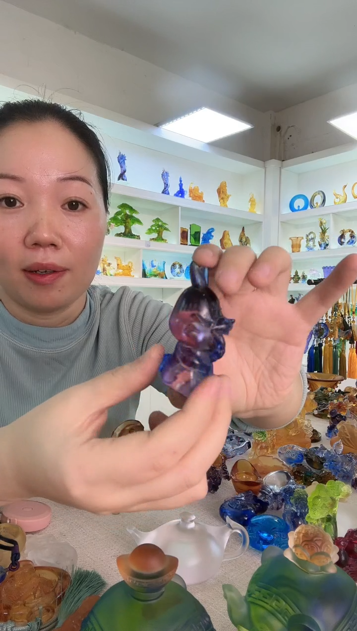 手工艺品琉璃兔子
