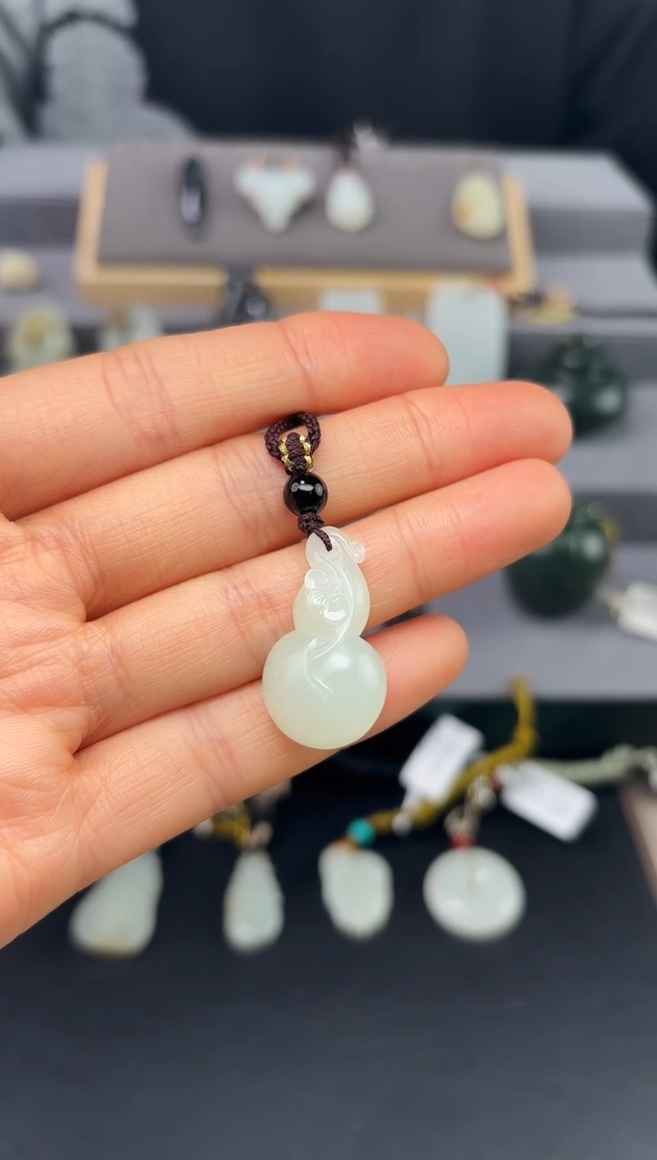 【闪购商品】和田玉颈饰未镶嵌和田玉葫芦