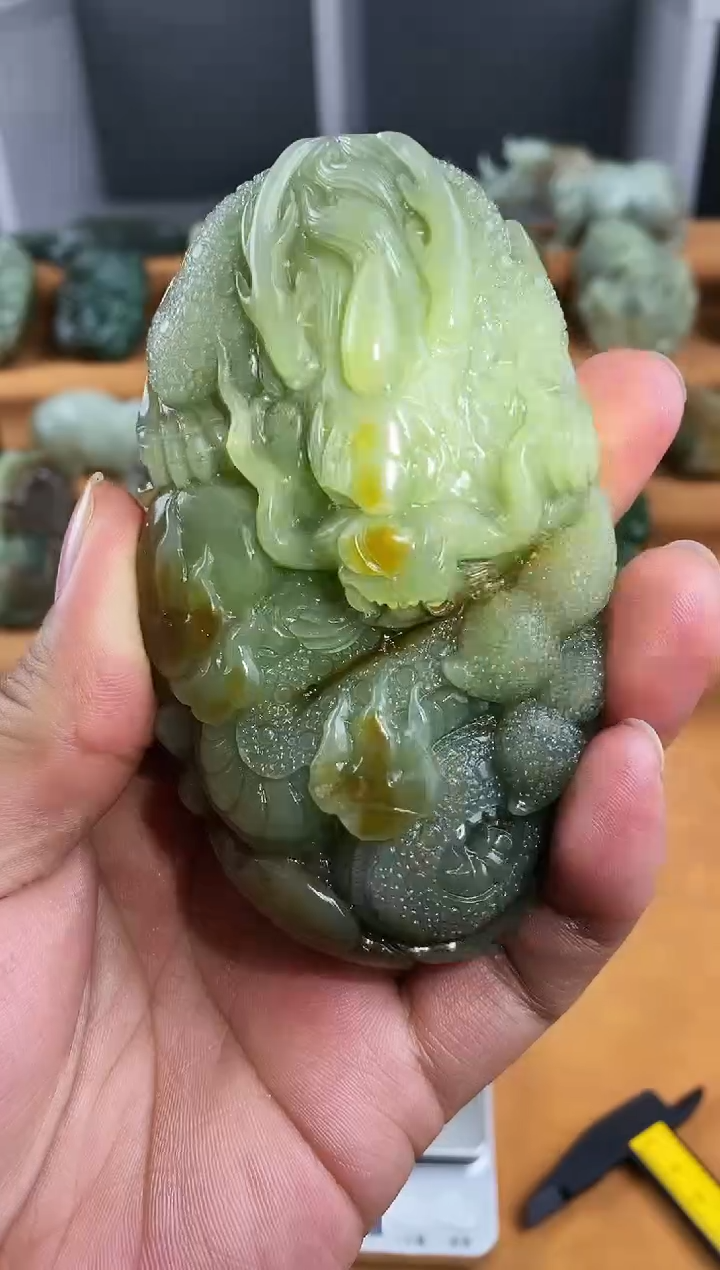 未镶嵌和田玉把件1