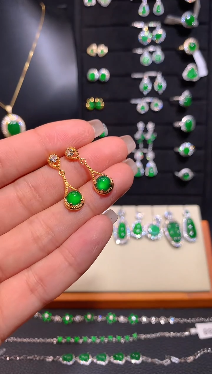 【闪购商品】翡翠耳饰银S925镶嵌多样性