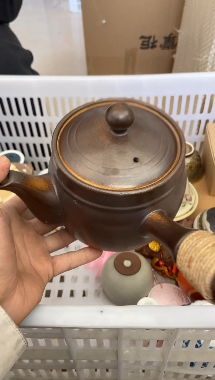 无运费险有瑕疵的摄影的产品有使用过的痕迹有点脏介意勿拍