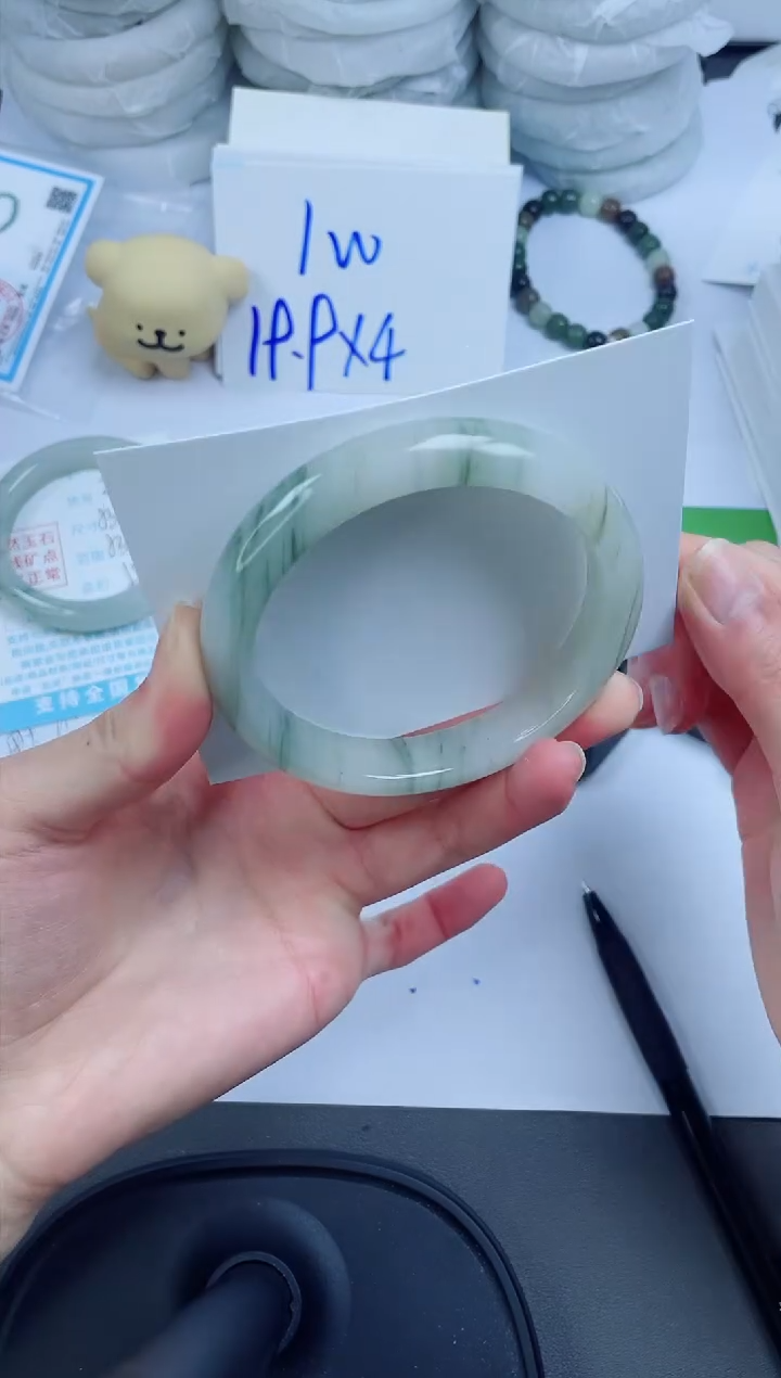 【闪购商品】石英质玉手镯未镶嵌39-60.4