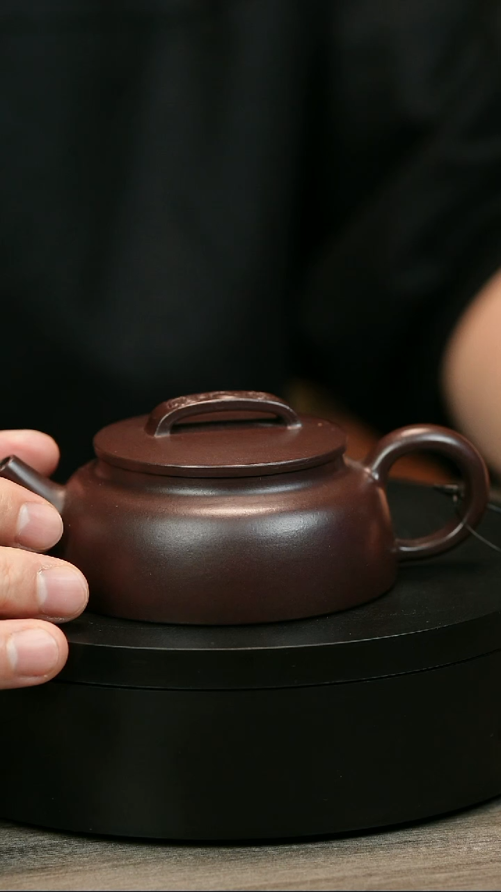 茶壶紫砂星**道H2023陈春芬黑墩头桥梁扁玉