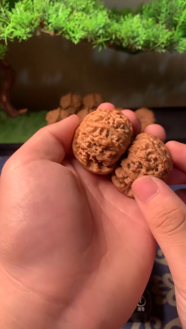 【闪购商品】文玩核桃吊坠45,闷白