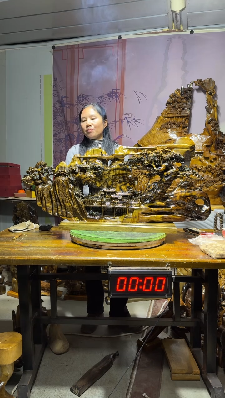 金丝楠用****3金丝楠木雕刻摆件