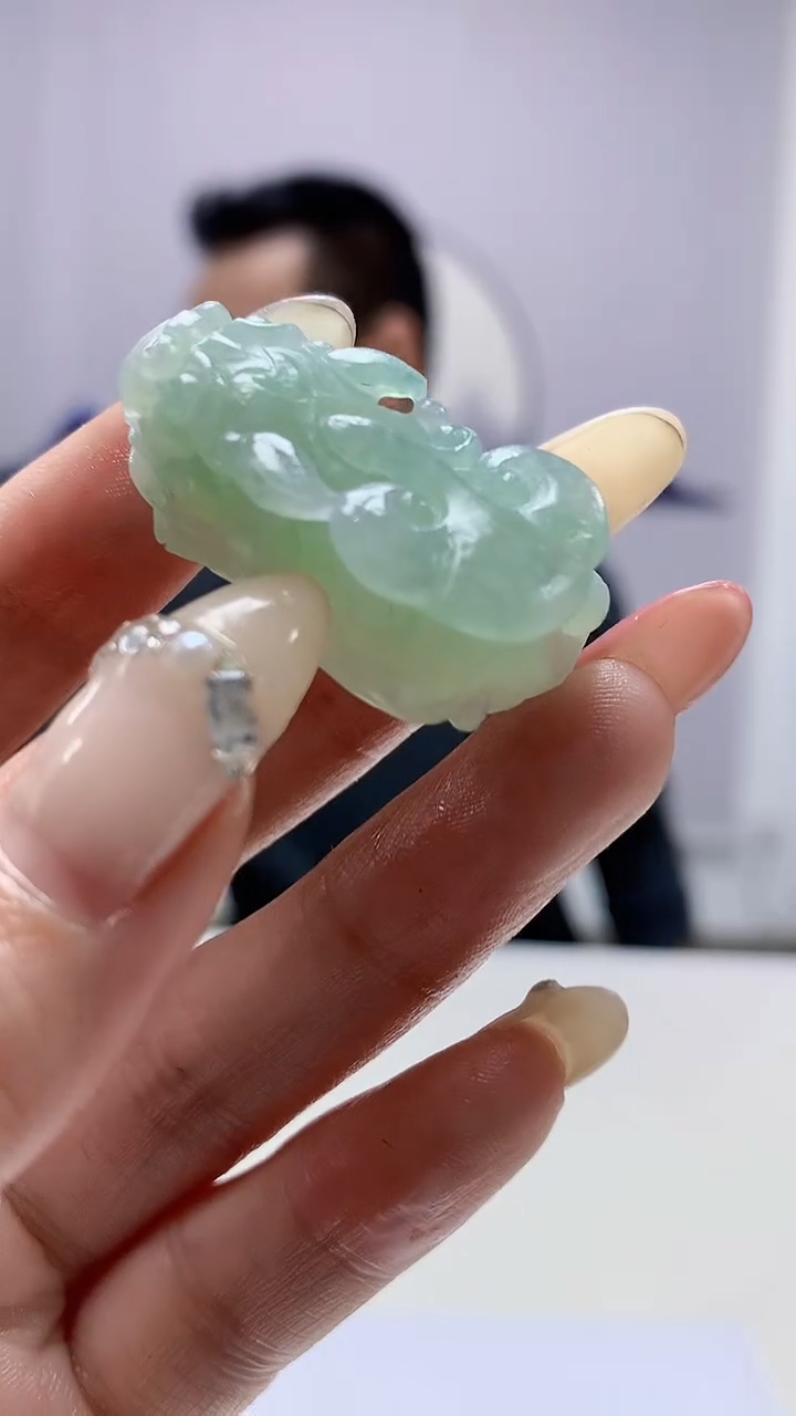 【闪购商品】定制翡翠未镶嵌3916DD-毛货挂件84