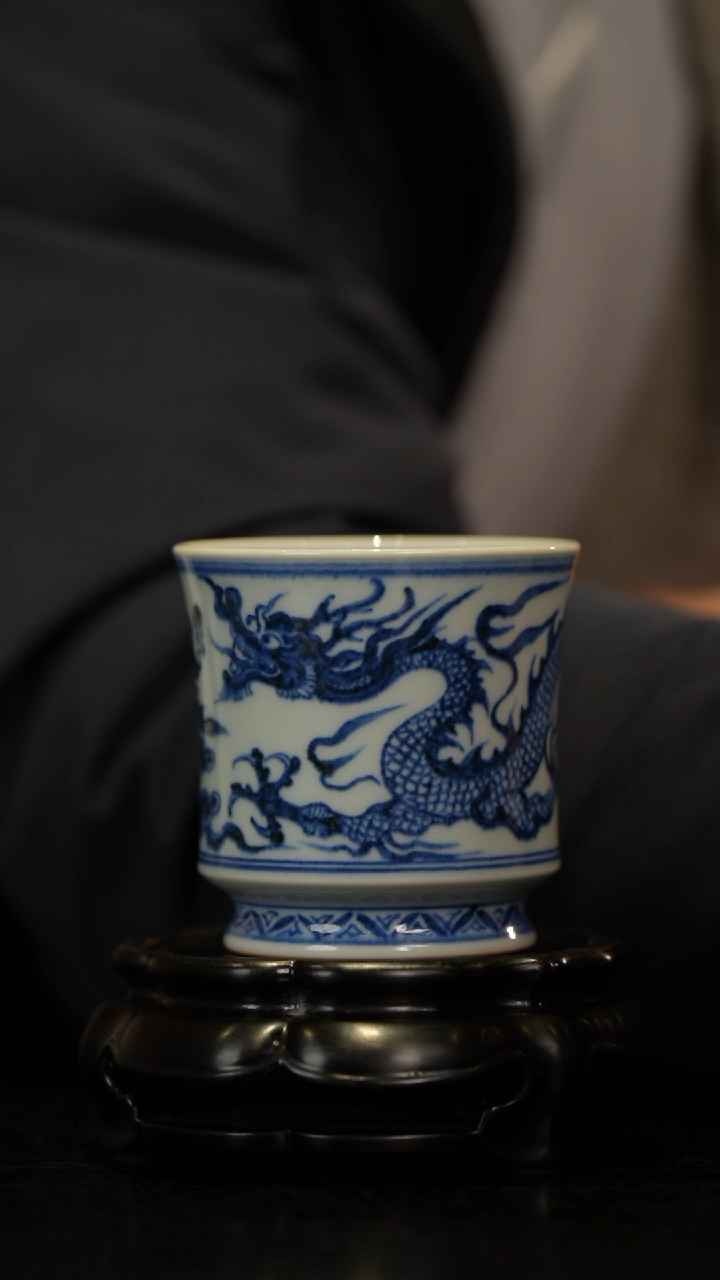 【闪购商品】沁园网格龙手握主人杯