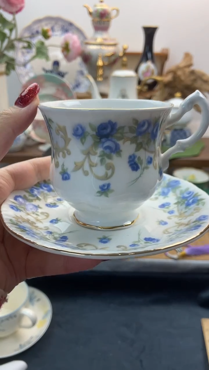 瓷片全新皇家阿德利咖啡杯谨慎参拍，防伪帖撕毁无售后