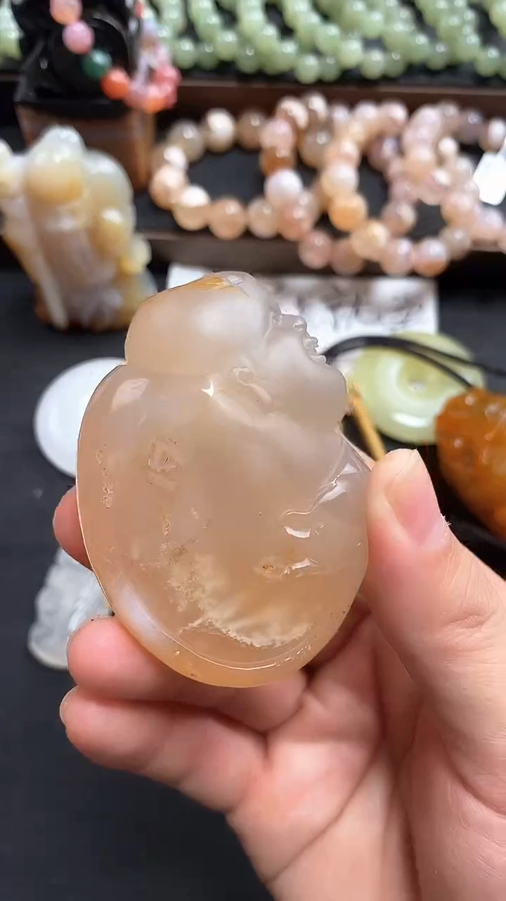 【闪购商品】玛瑙/玉髓手把件未镶嵌1