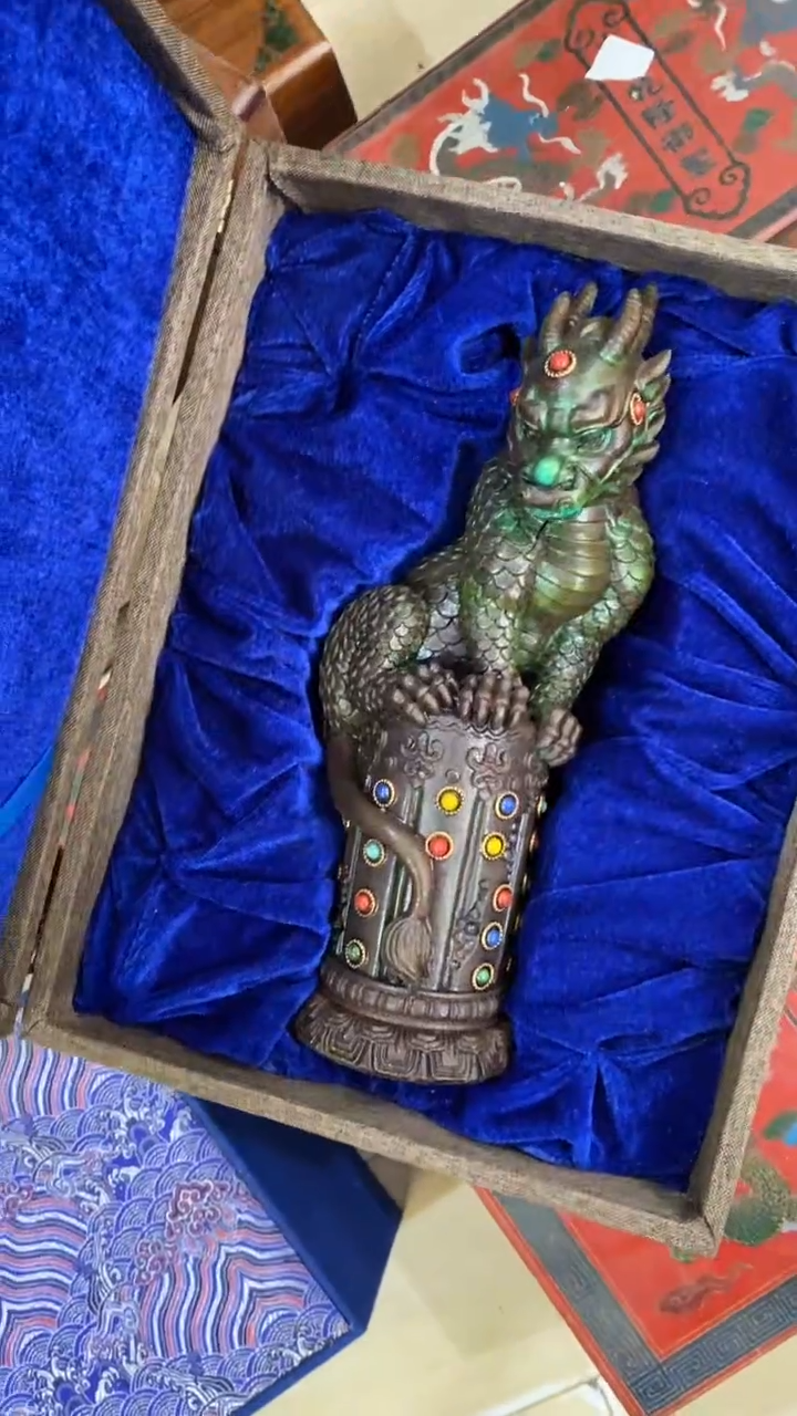 【闪购商品】宫廷影视老旧工艺摆件