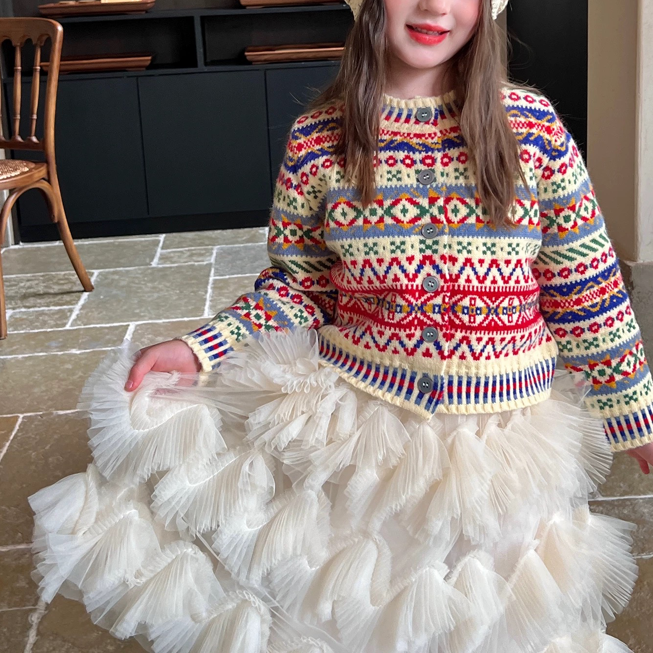 女童冬季新款针织开衫复古民族风女宝提花工艺圆领针织毛衣