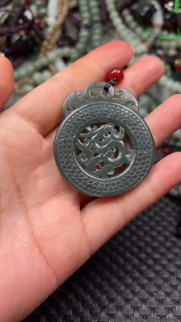 【闪购商品】和田玉颈饰未镶嵌1