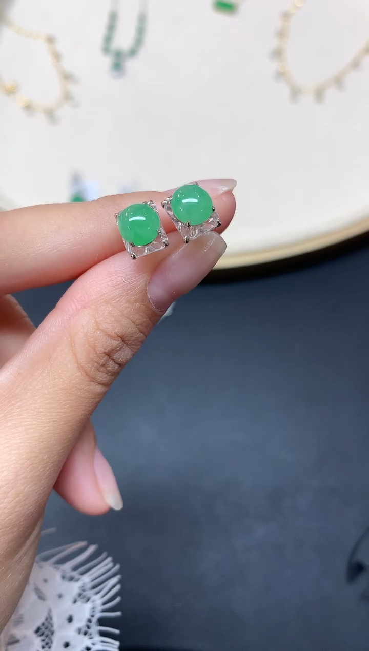 【闪购商品】翡翠耳饰18K金镶嵌A419|980