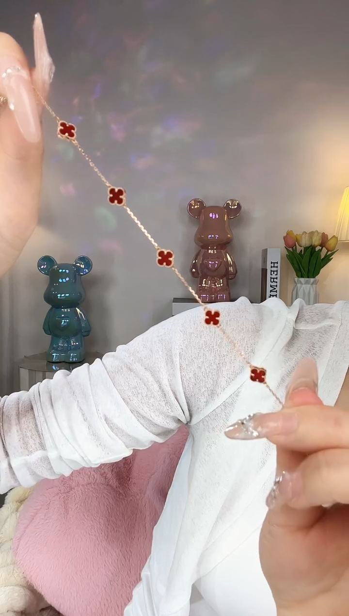 【闪购商品】玛瑙/玉髓手链18K金镶嵌18K红花手链