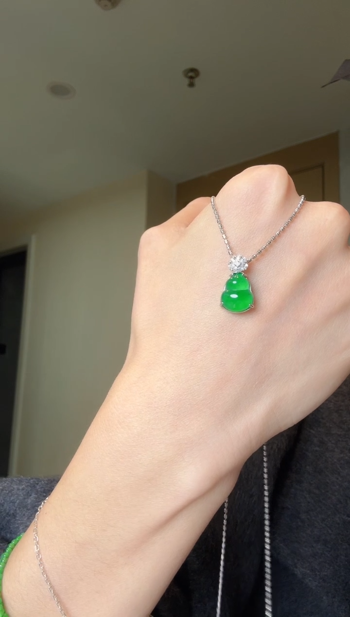 【闪购商品】翡翠吊坠(不含链)银S925镶嵌天然翡翠吊坠1