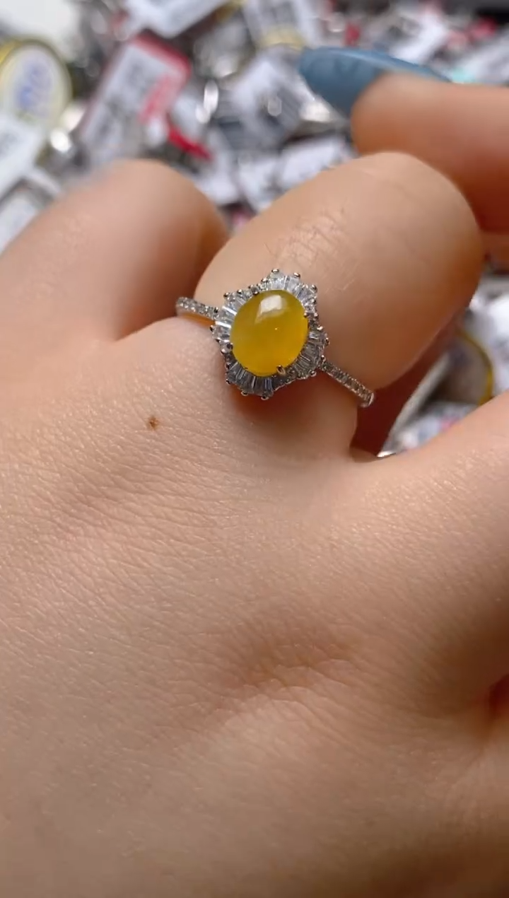 银S925镶嵌戒指翡翠百内无证书