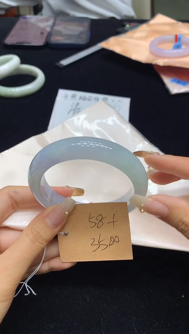 未镶嵌手镯翡翠58+（48小时鉴赏）