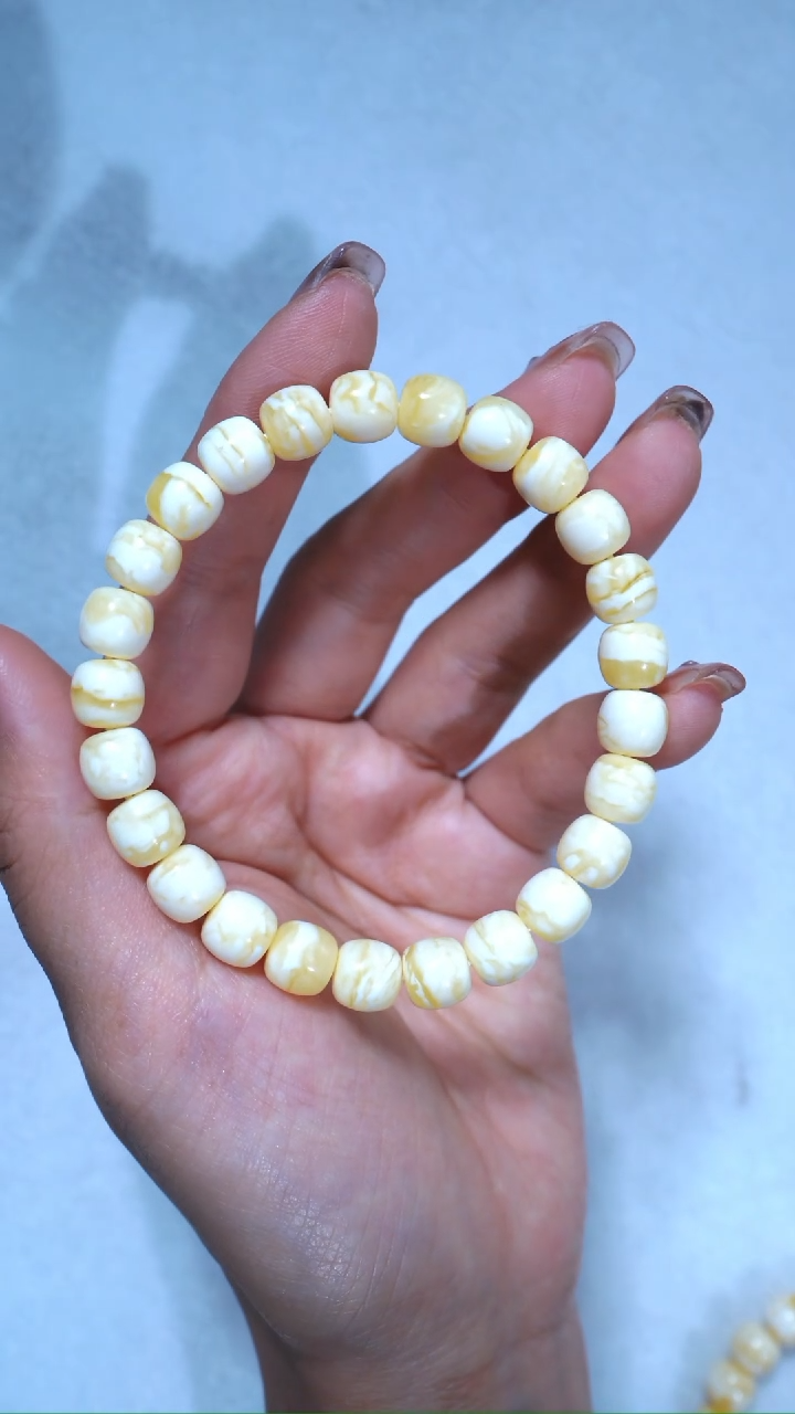 【闪购商品】蜜蜡手链未镶嵌典藏级8.5mm瓷白高桩浓蜡虎皮