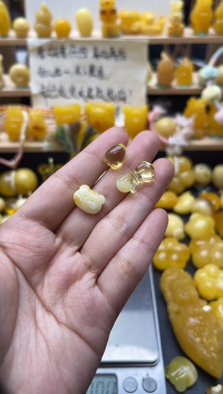 琥珀未镶嵌珠宝奇石121琥珀蜜蜡微瑕