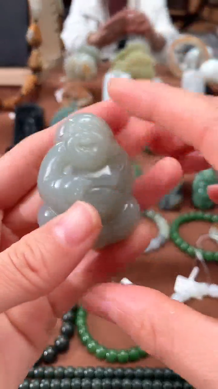 【闪购商品】和田玉颈饰未镶嵌和田玉随形雕刻件佛公
