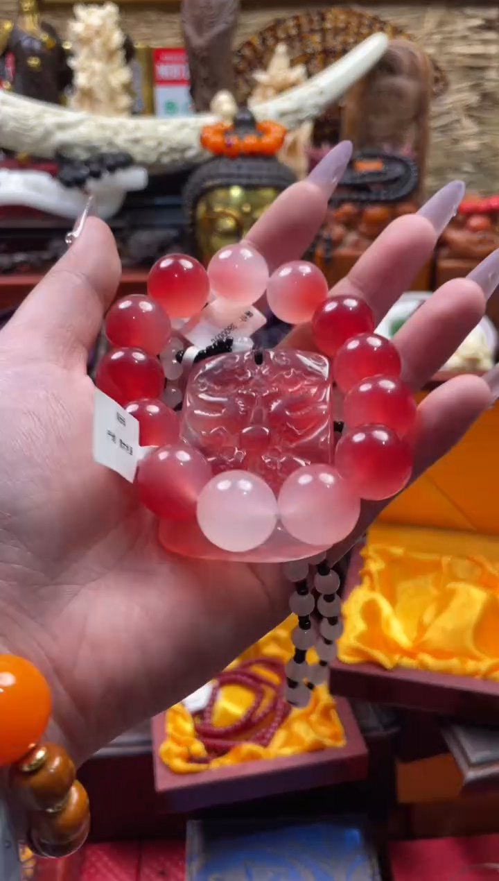 【闪购商品】一一一一一一白云一套