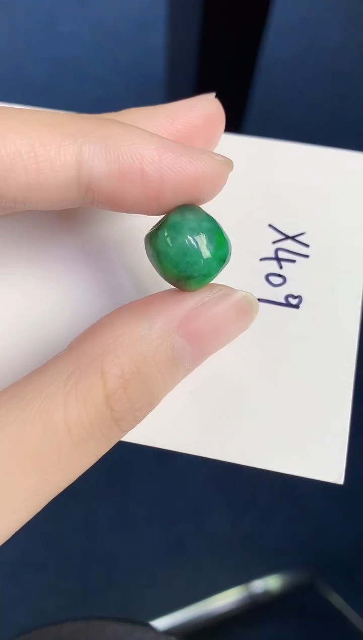 颈饰未镶嵌翡翠天然翡翠缅甸A货