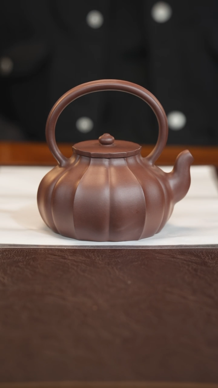 茶壶紫砂提梁筋纹 400cc