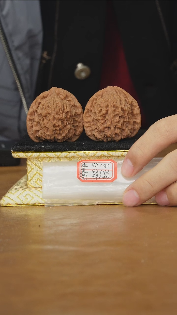 把件文玩核桃赵喜满南将石