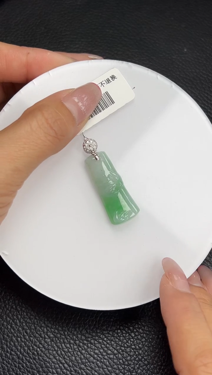 【闪购商品】翡翠颈饰18K金镶嵌YM425-2 竹节