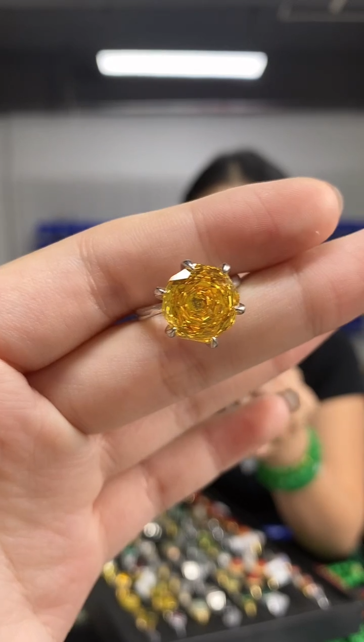 未镶嵌戒指水晶闪购链接  多样性发其一颜色微差