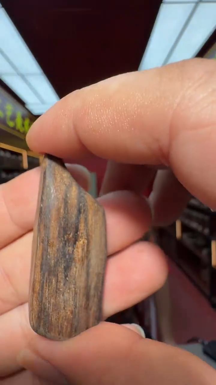 沉香手把件海南多样性发一