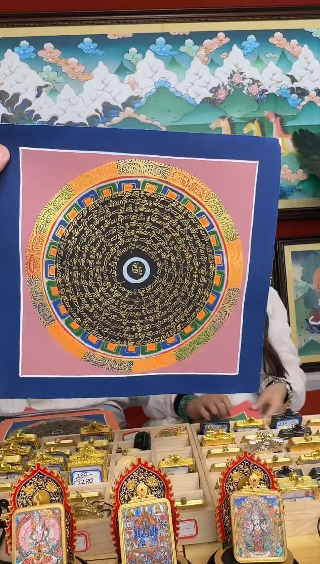 吊坠小房子-热贡纯手绘