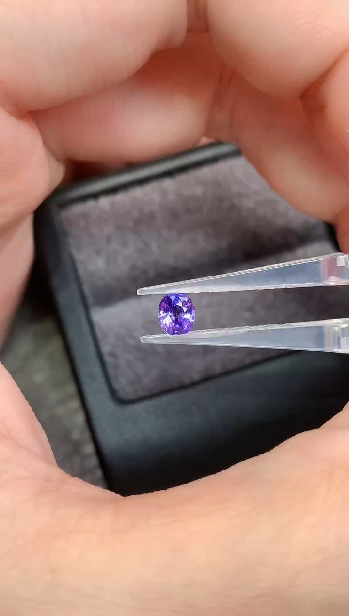 【闪购商品】彩色蓝宝石裸石未镶嵌0.655ct 紫蓝宝 ZZH