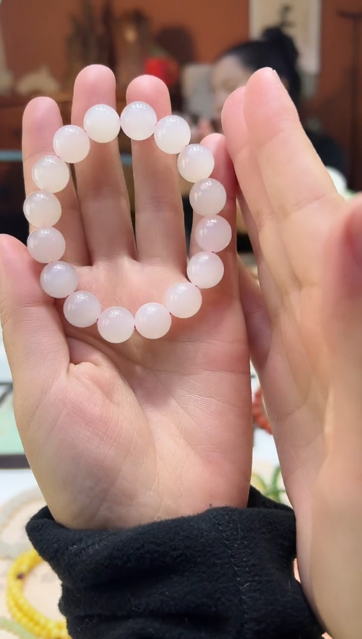 【闪购商品】和田玉手串未镶嵌藕粉12mm