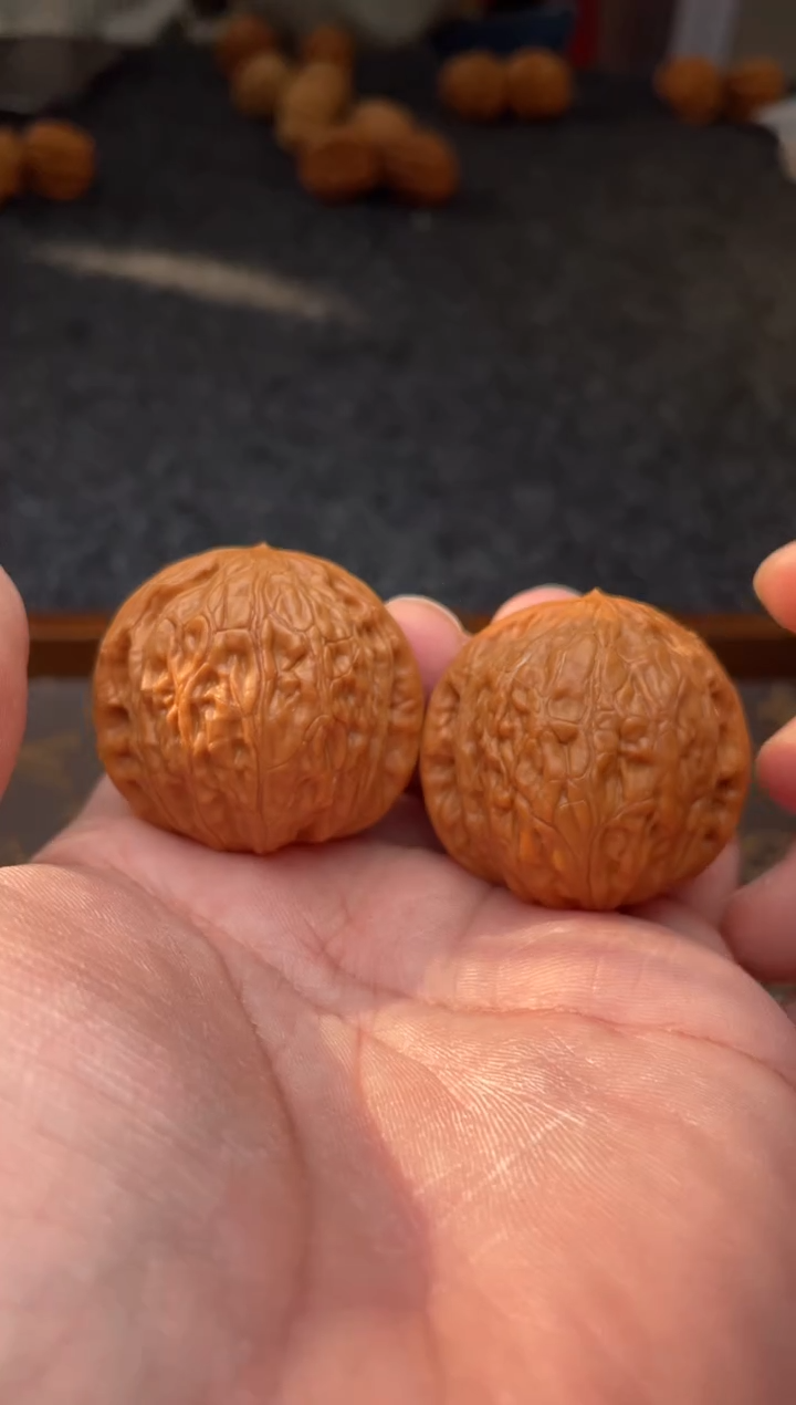 把件文玩核桃B  266号   38尺铁锤