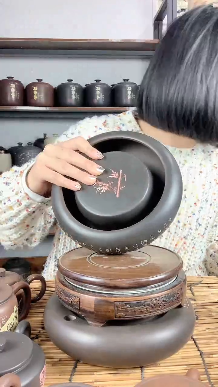 【闪购商品】罐微瑕手工彩填壶承