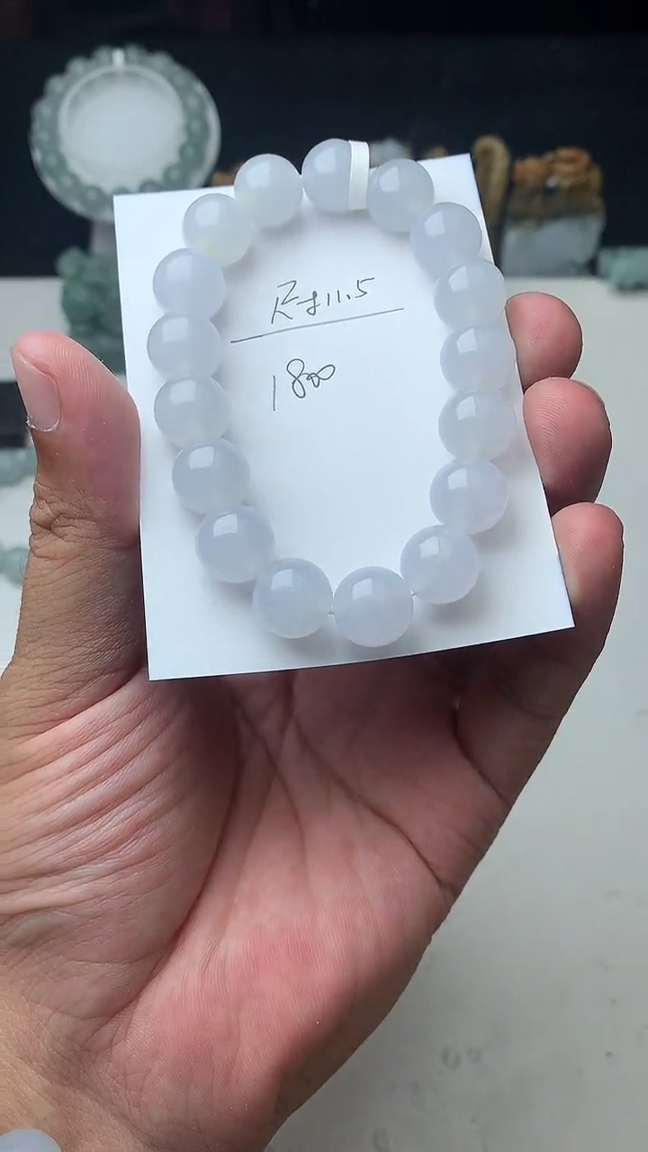 颈饰未镶嵌翡翠珠子11+