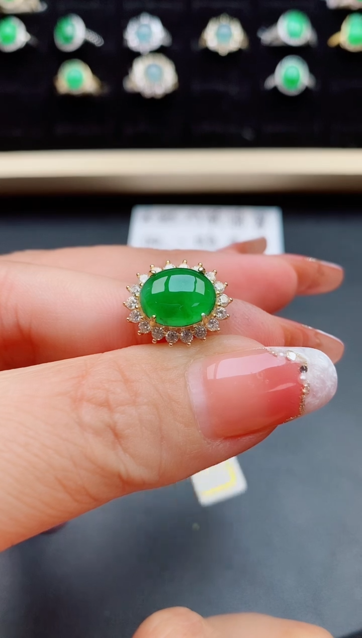 【闪购商品】翡翠戒指银S925镶嵌08000