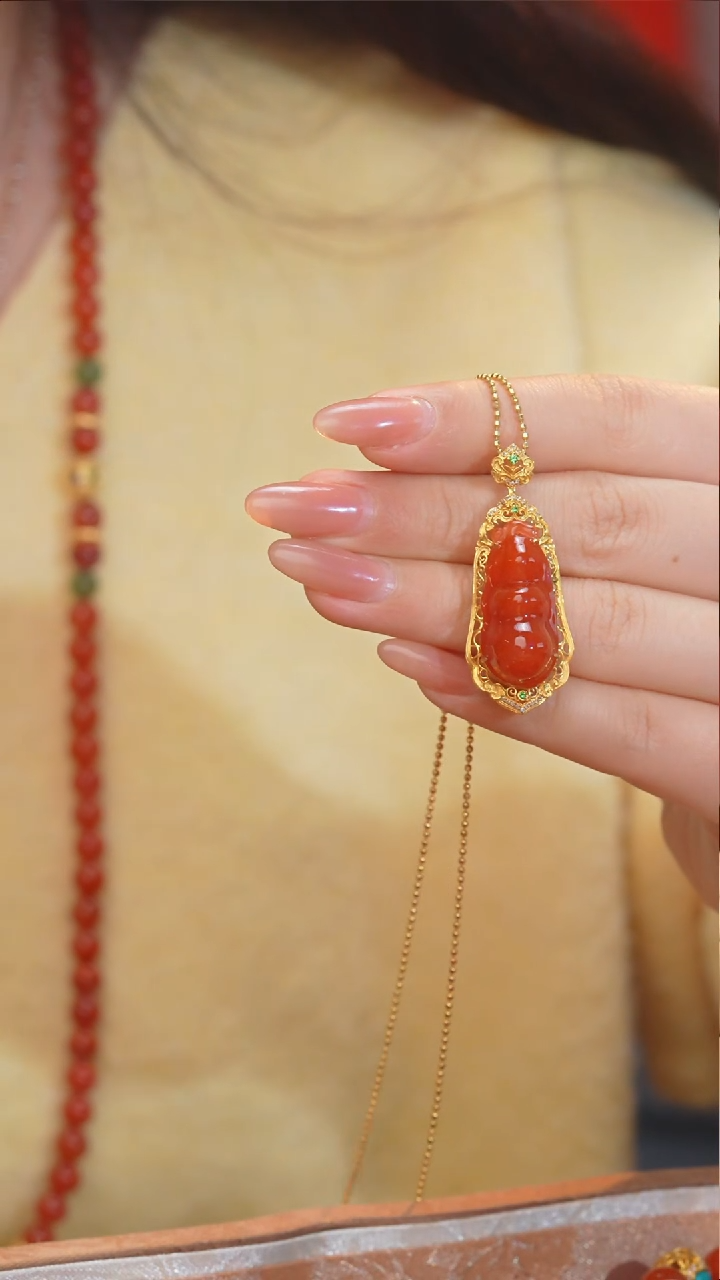 【闪购商品】南红玛瑙吊坠不含链18K金镶嵌@@N3051