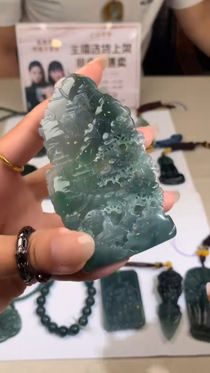 【闪购商品】定制翡翠未镶嵌不退不换CMH1件-A