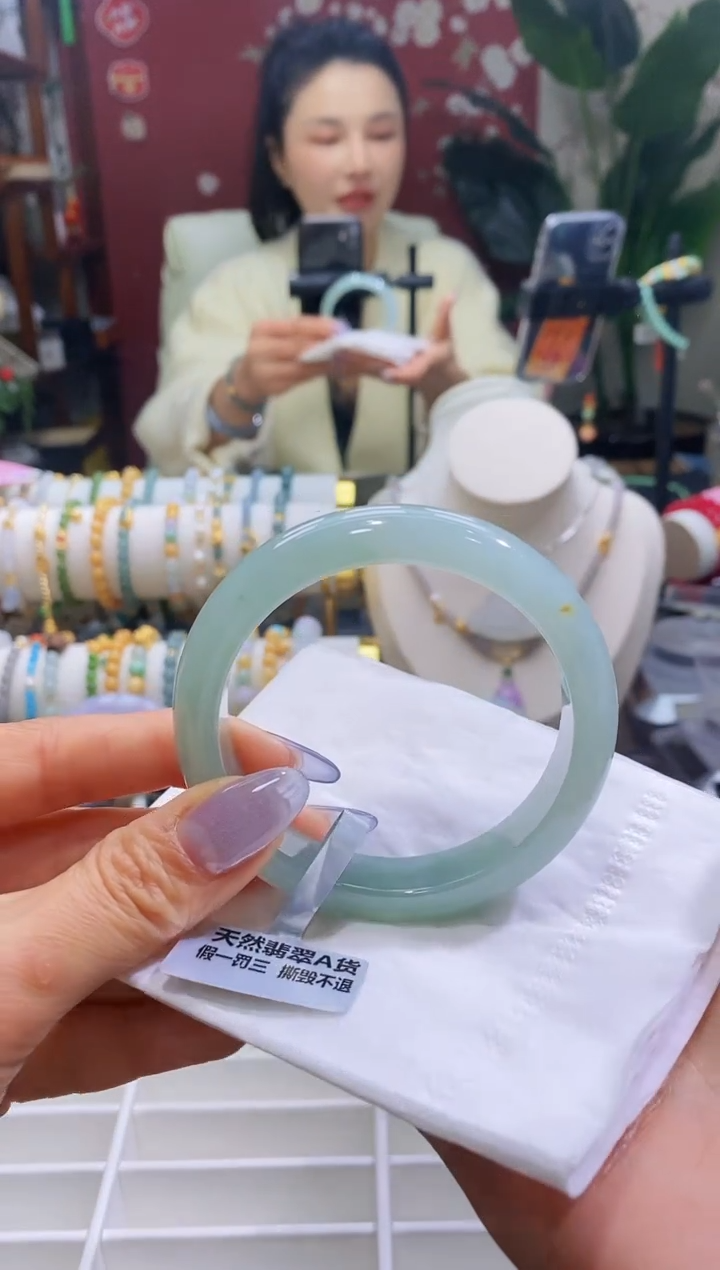【闪购商品】翡翠手镯未镶嵌166/57.9/12.5*7.8定阿北