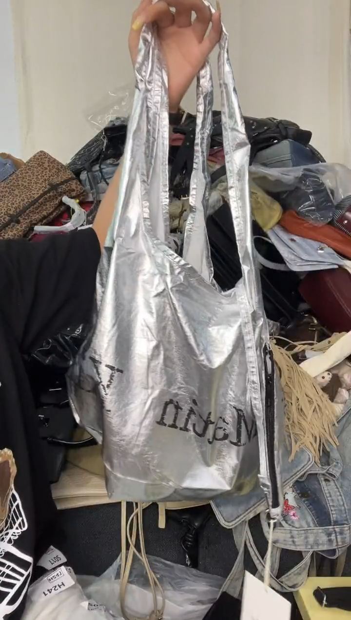 蚕丝117包你看过瘾包包